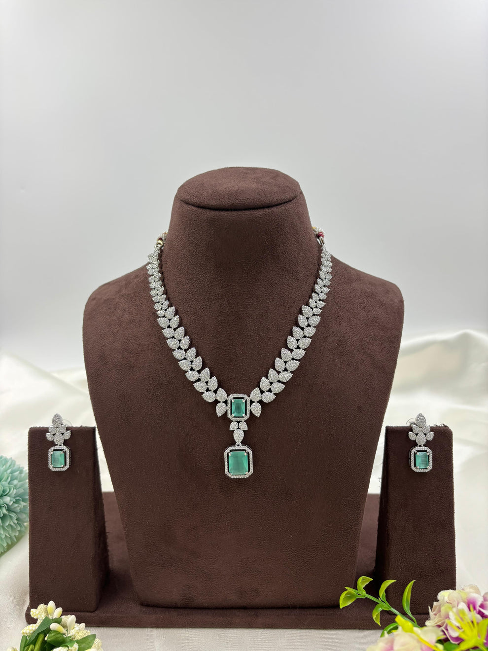 WhatsAppImage2025-04-25at12.24.21PM